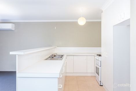 Property photo of 17/6 Kemsley Place Pearce ACT 2607