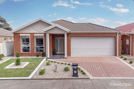 Property photo of 13 Tuscorora Green Craigieburn VIC 3064