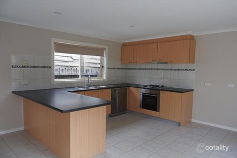 Property photo of 17 Di Berardino Way Hillside VIC 3037