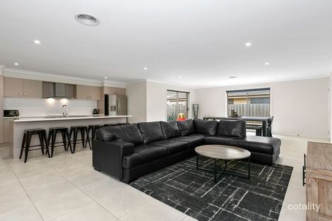 Property photo of 32 Massimo Way Korumburra VIC 3950
