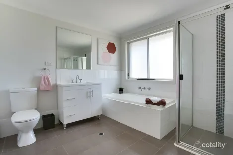 Property photo of 23 Macadamia Street Prestons NSW 2170