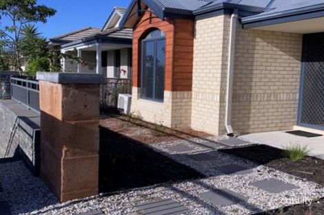 Property photo of 18 Brixton Crescent Ellenbrook WA 6069