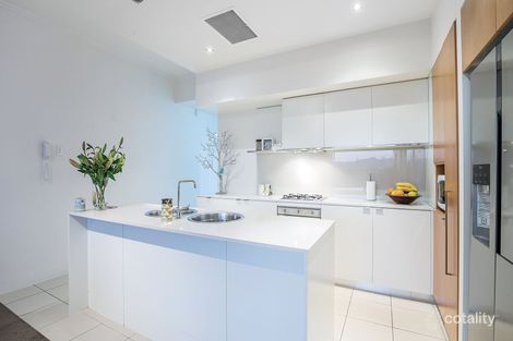 Property photo of 1752/1 Rialto Quay Drive Hope Island QLD 4212