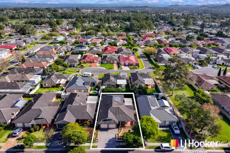 Property photo of 52 Montgomery Circuit Narellan Vale NSW 2567