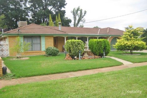 34 Napier St, Goolgowi, NSW 2652