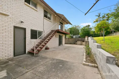 Property photo of 8 Harper Street Mount Gravatt QLD 4122