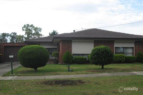 Property photo of 13 Baguley Crescent Kings Park VIC 3021