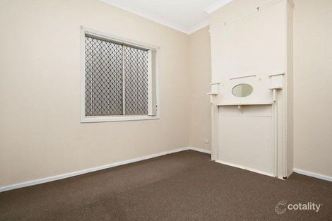 Property photo of 8 Robert Street Wickham NSW 2293