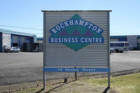 63 Park St, Park Avenue, QLD 4701