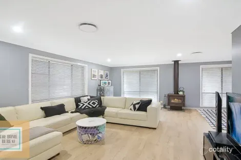 Property photo of 18 Books Crescent McGraths Hill NSW 2756