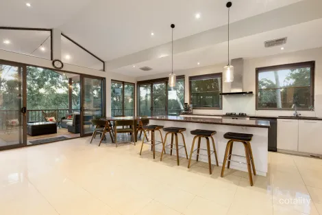 Property photo of 133-135 McGowans Road Donvale VIC 3111