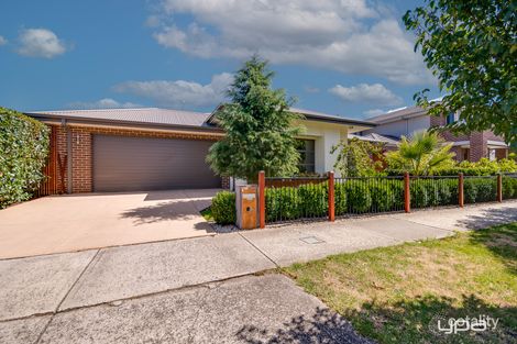 Property photo of 75 Montville Street Doreen VIC 3754