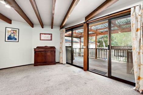 Property photo of 17 Therese Avenue Mount Waverley VIC 3149