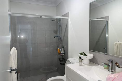 Property photo of 2/5 Lancaster Street Strathpine QLD 4500