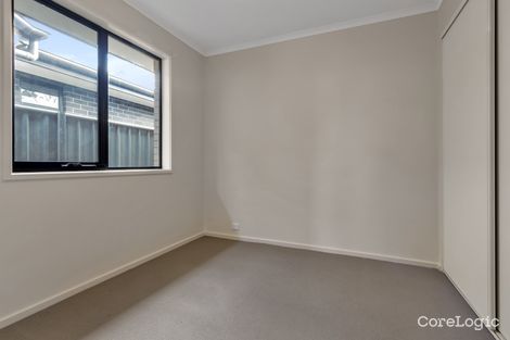 Property photo of 7 Guineas Place St Clair SA 5011