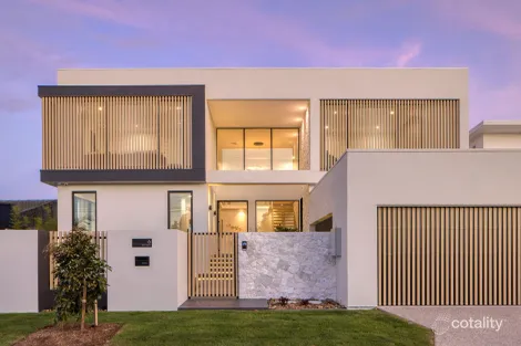 6 Key West, Broadbeach Waters, QLD 4218