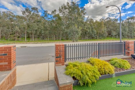 Property photo of 13 Windrow Grove Whitby WA 6123