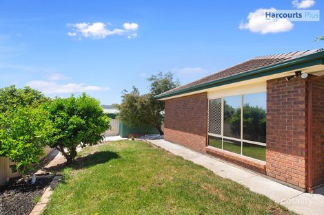 Property photo of 22 Barnes Crescent Woodcroft SA 5162