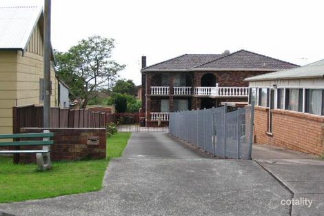 5 Myrtle St, Coniston, NSW 2500