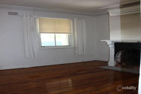 Property photo of 29 Collins Street Turvey Park NSW 2650