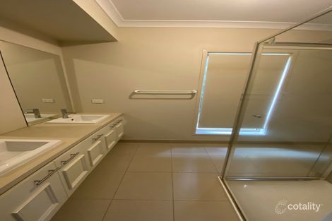 Property photo of 105 Valley Drive Wallan VIC 3756