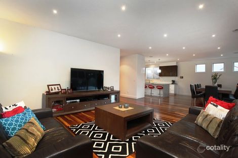 Property photo of 20 Cobblestone Drive Attwood VIC 3049