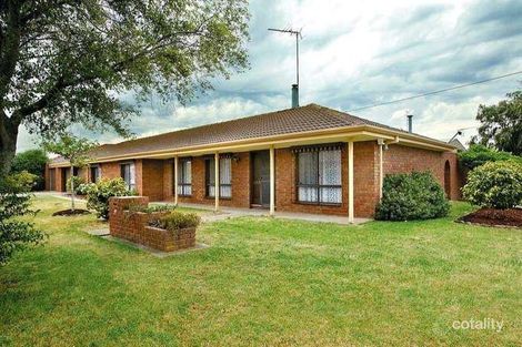 208 Greenhalghs Rd, Delacombe, VIC 3356