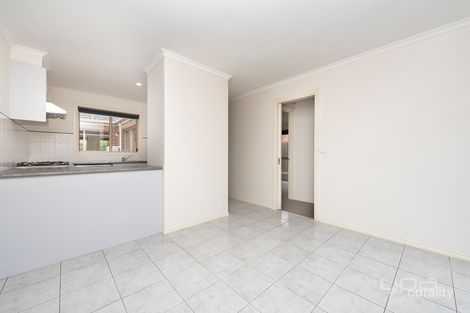 Property photo of 2/61 Jade Way Hillside VIC 3037