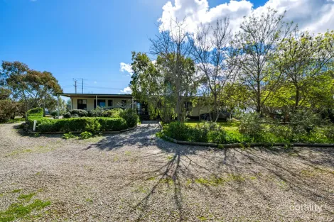Property photo of 13 North Street Auburn SA 5451