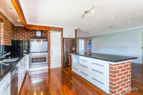 Property photo of 12 Summerlea Avenue Meadow Springs WA 6210