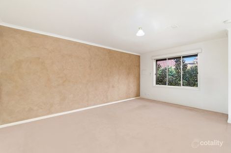 Property photo of 2/57 Purinuan Road Reservoir VIC 3073