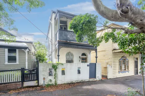 19 Bruce St, Cooks Hill, NSW 2300