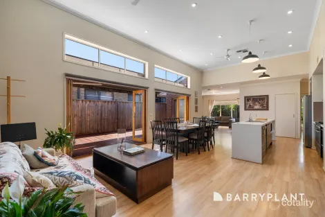 Property photo of 22 Mollison Drive Doreen VIC 3754