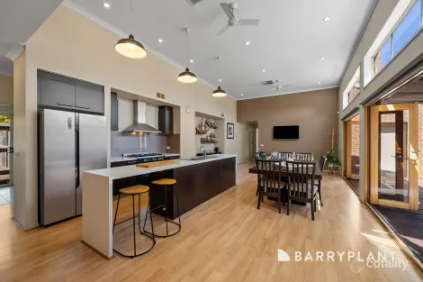 Property photo of 22 Mollison Drive Doreen VIC 3754