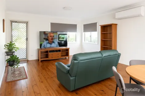 Property photo of 39 Melrose Avenue Gorokan NSW 2263