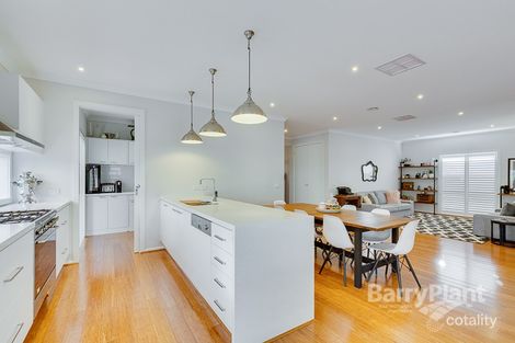 Property photo of 90 The Esplanade Taylors Hill VIC 3037