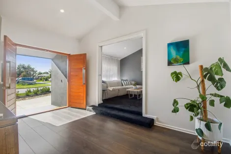 Property photo of 14 Windermere Avenue West Lakes SA 5021