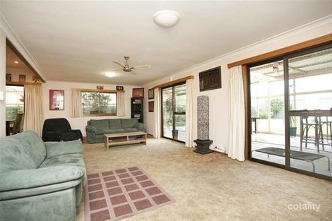 Property photo of 53 Dumfries Street Deer Park VIC 3023