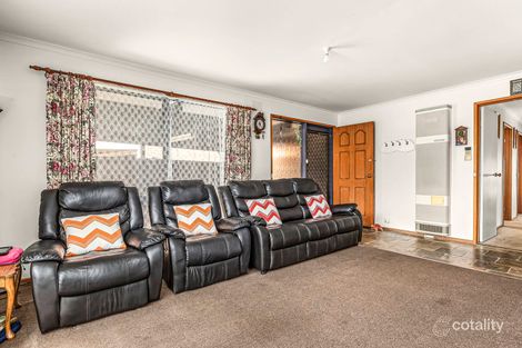 Property photo of 3 Scenic Place Kealba VIC 3021