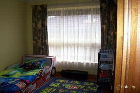 Property photo of 18 Hakea Street Mount Gambier SA 5290