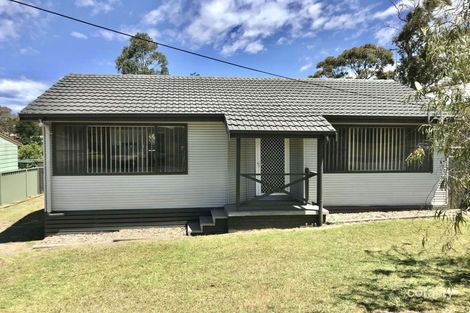 Property photo of 37 Waratah Crescent Sanctuary Point NSW 2540