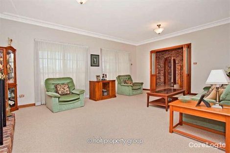 Property photo of 6 Hyde Close Illawong NSW 2234