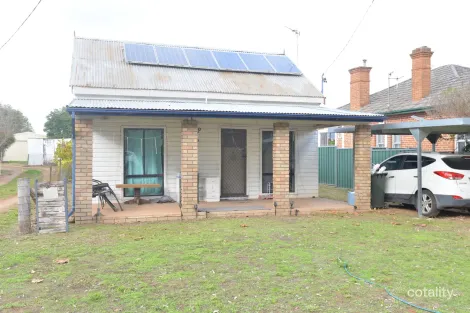 30 Castlereagh Ave, Binnaway, NSW 2395