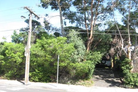 27 Lockheed St, Strathmore Heights, VIC 3041