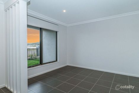 Property photo of 156 Spring Mountain Boulevard Spring Mountain QLD 4300