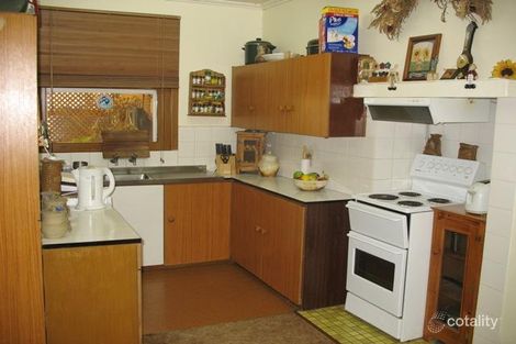 Property photo of 15 Coral Street Loxton SA 5333