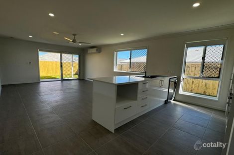 Property photo of 8 Alexander Place Gleneagle QLD 4285