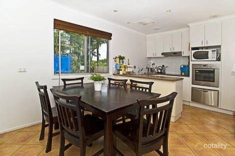 Property photo of 33 Windsor Place Molendinar QLD 4214