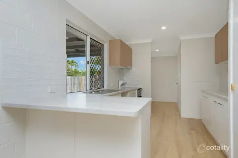 Property photo of 6 Amanda Avenue Rasmussen QLD 4815