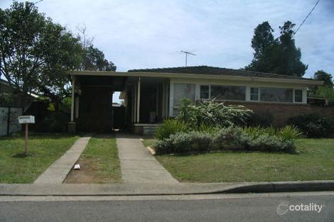 32 Anzac Mews, Wattle Grove, NSW 2173